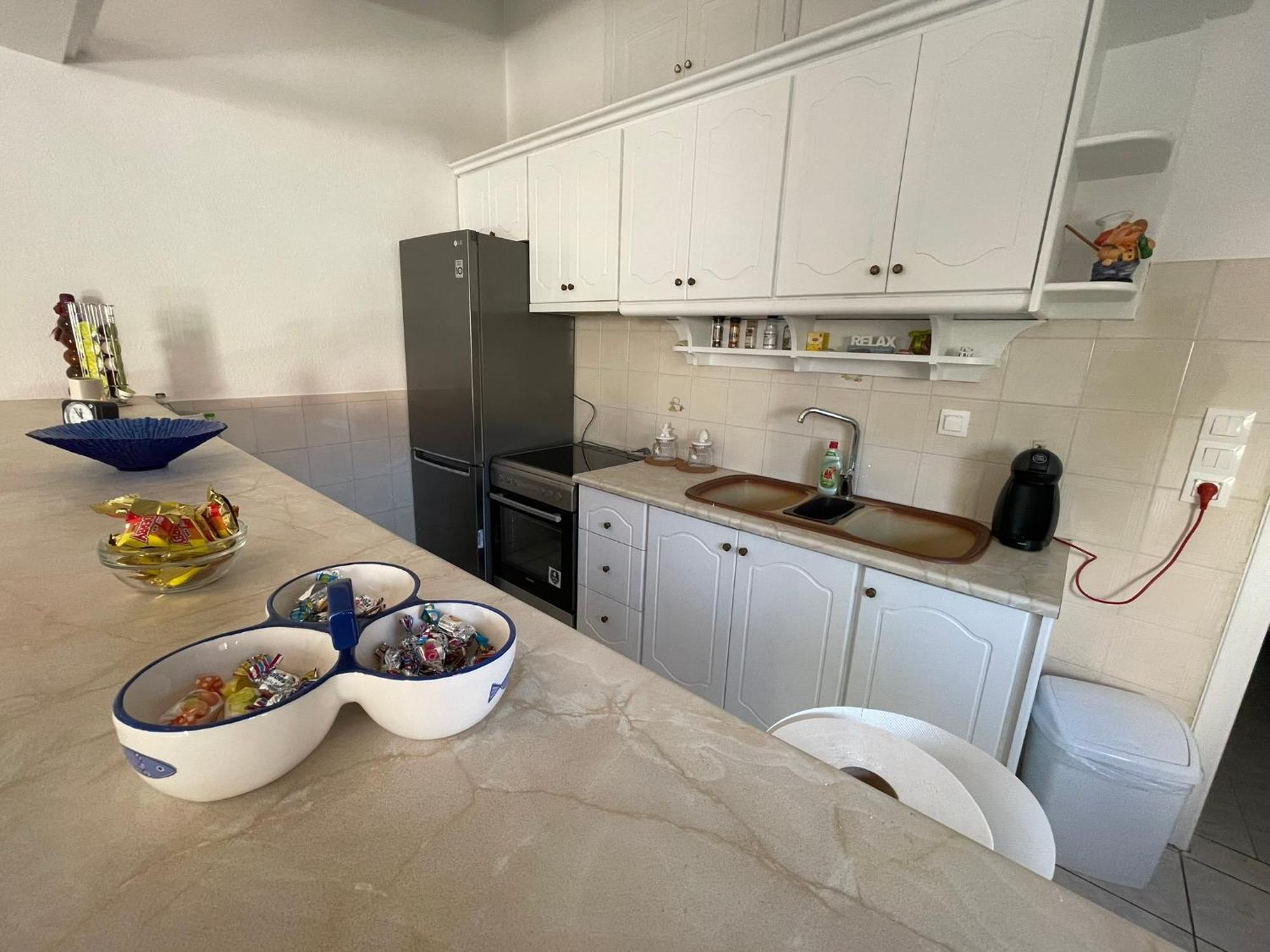 Lemon Tree Apartment